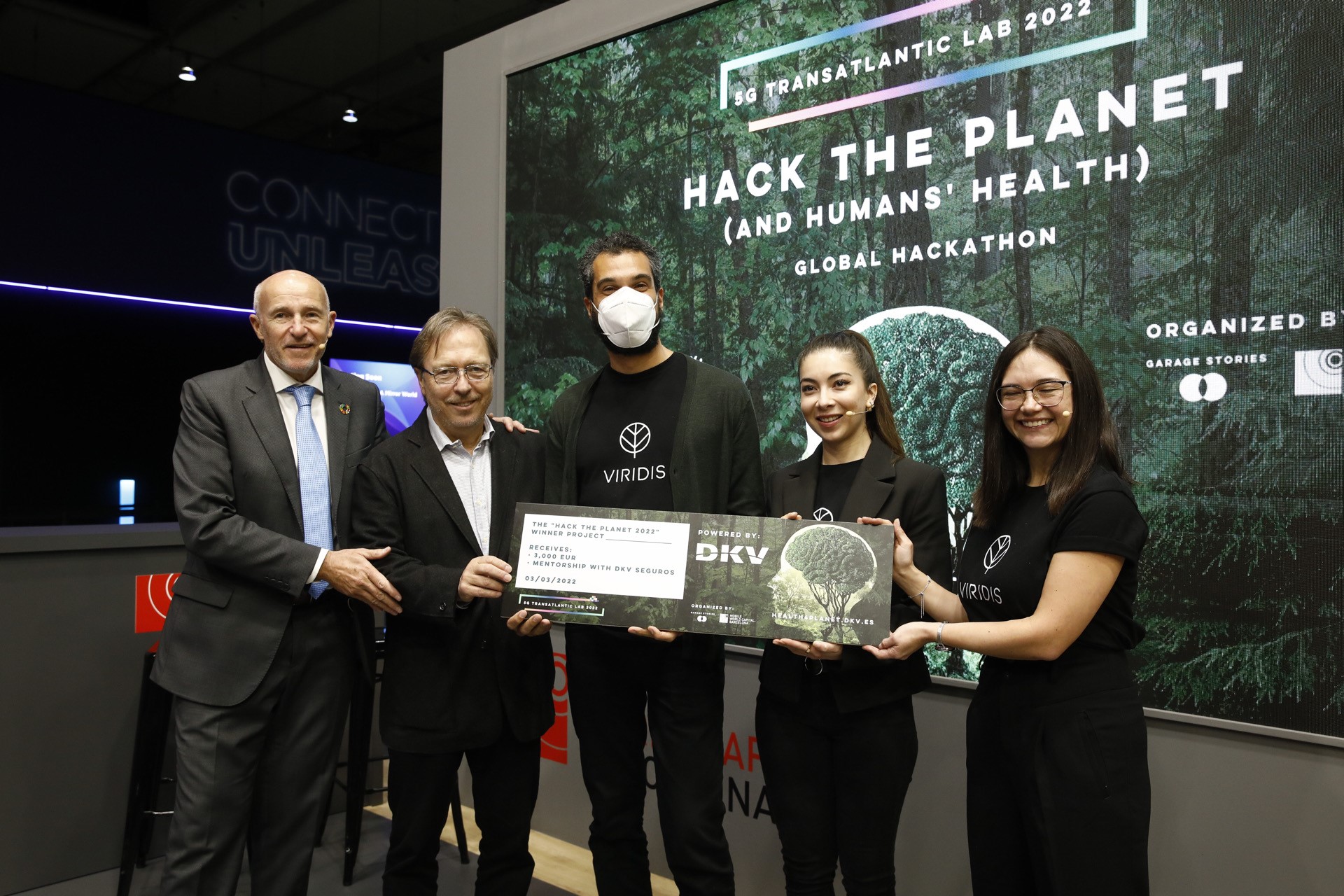 Viridis wins “Hack The Planet”, MWCapital and DKV hackathon to find technological solutions applicable to environmental health