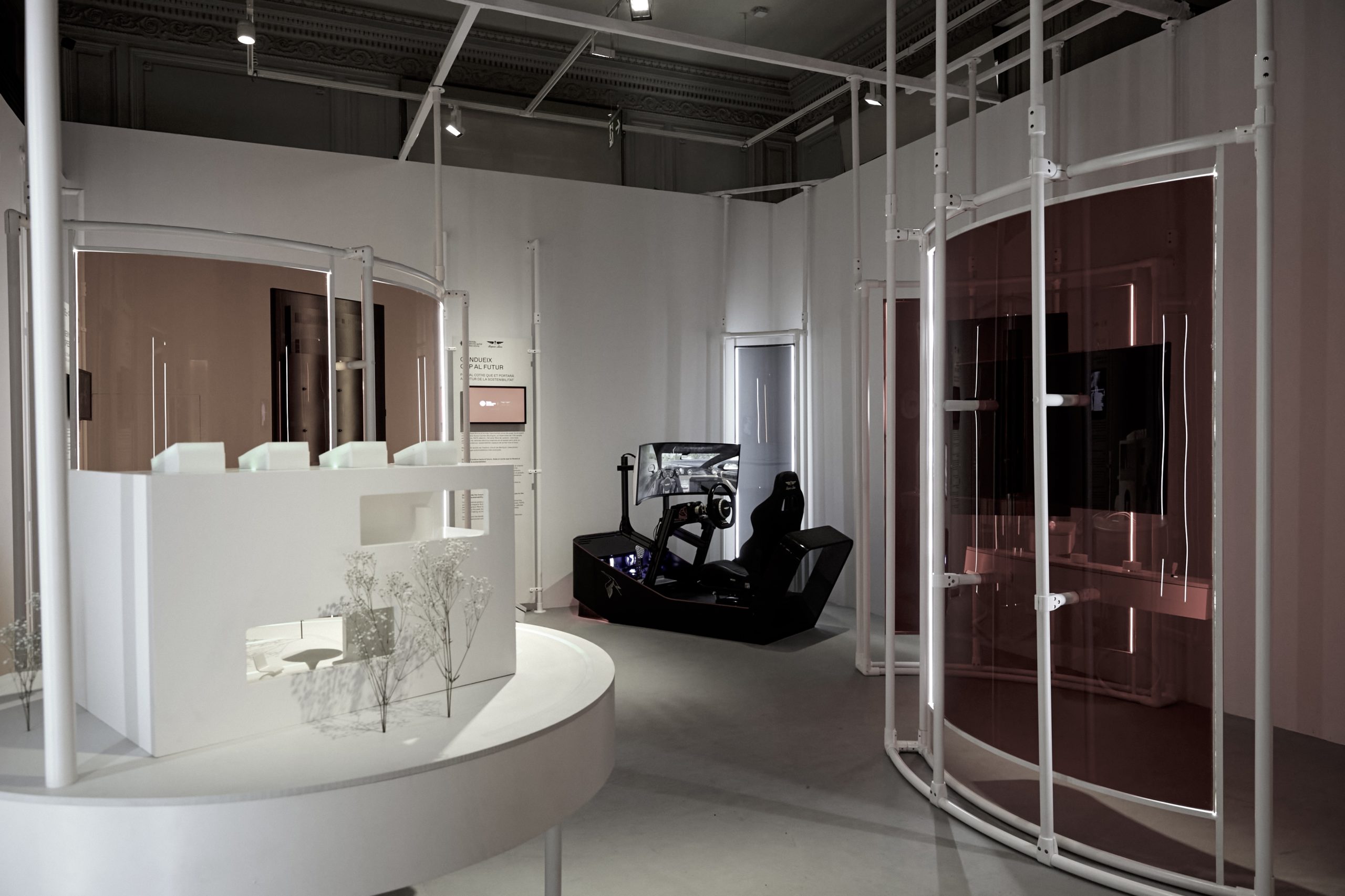 Discover the innovations of MWC at the ‘Recorda el futur’ exhibition at Palau Robert”