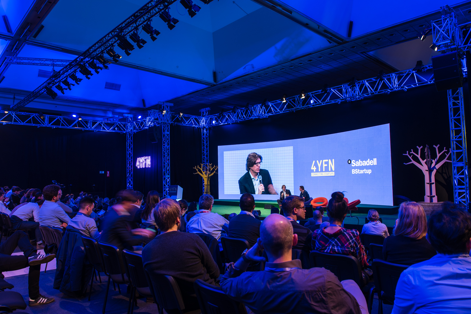 4YFN gathers 12,500 attendees and reaches 5,200 meetings between entrepreneurs and investors