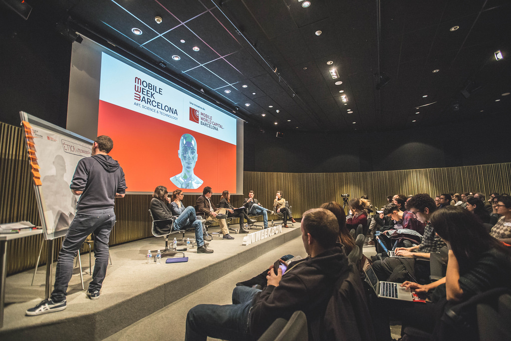 Mobile Week Barcelona engages the entire city with a fusion of art, technology and innovation