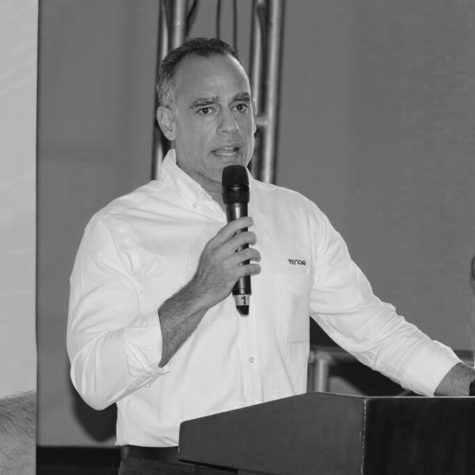 Ing. Carlos A. Rodriguez