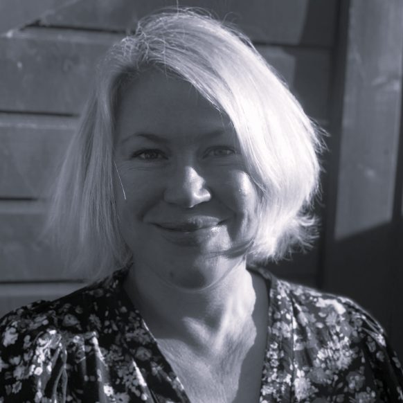 Joanna Henderson